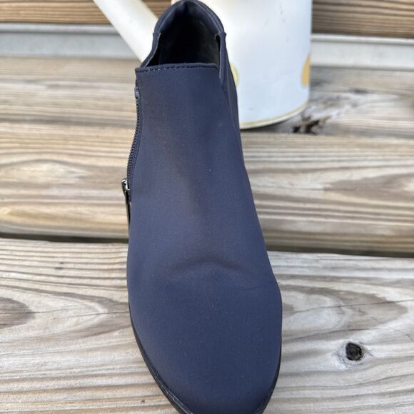 Donald J. Pliner Nikita-D Wedge Navy Blue Size 8.5 Fabric/Leather Upper - Picture 3 of 11